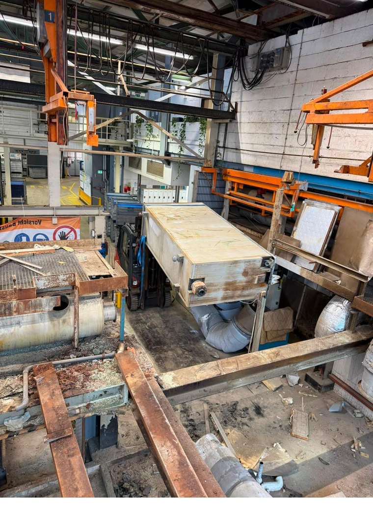 Materiallager & Sortierung — jede Lieferung wird erfasst und bewertet – NELO Metals