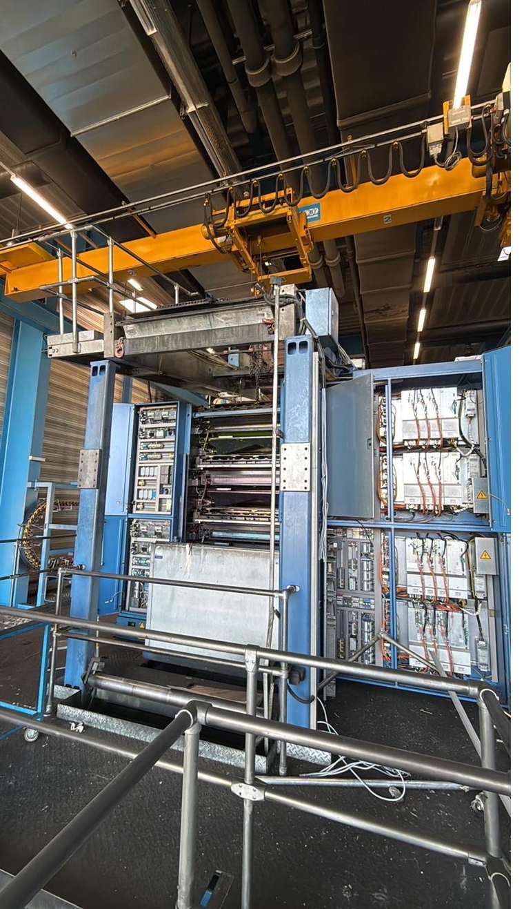 Krananlage Halle – NELO Metals