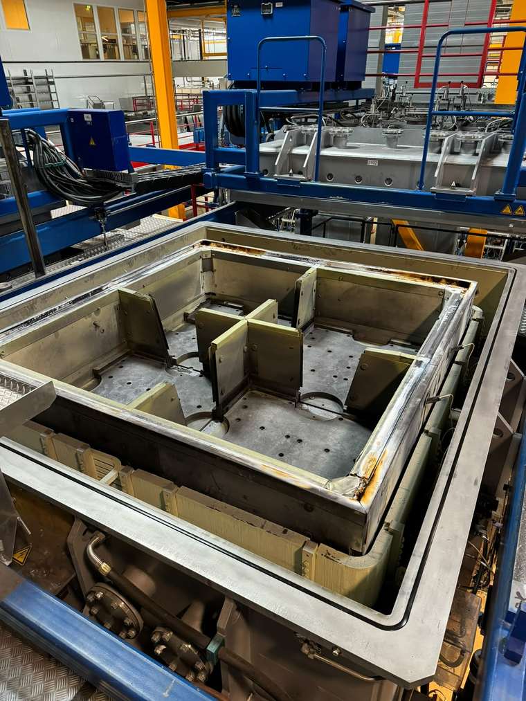 Maschinenwerkzeug geöffnet – NELO Metals